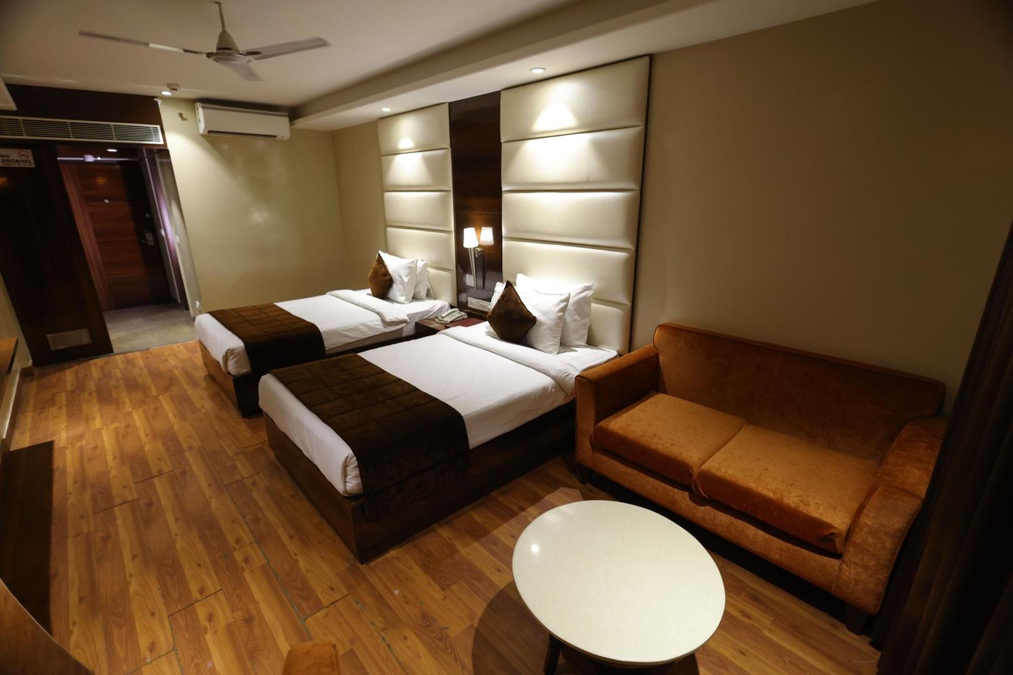 Airport Hotel Ramhan Palace Mahipalpur New Delhi Ngoại thất bức ảnh